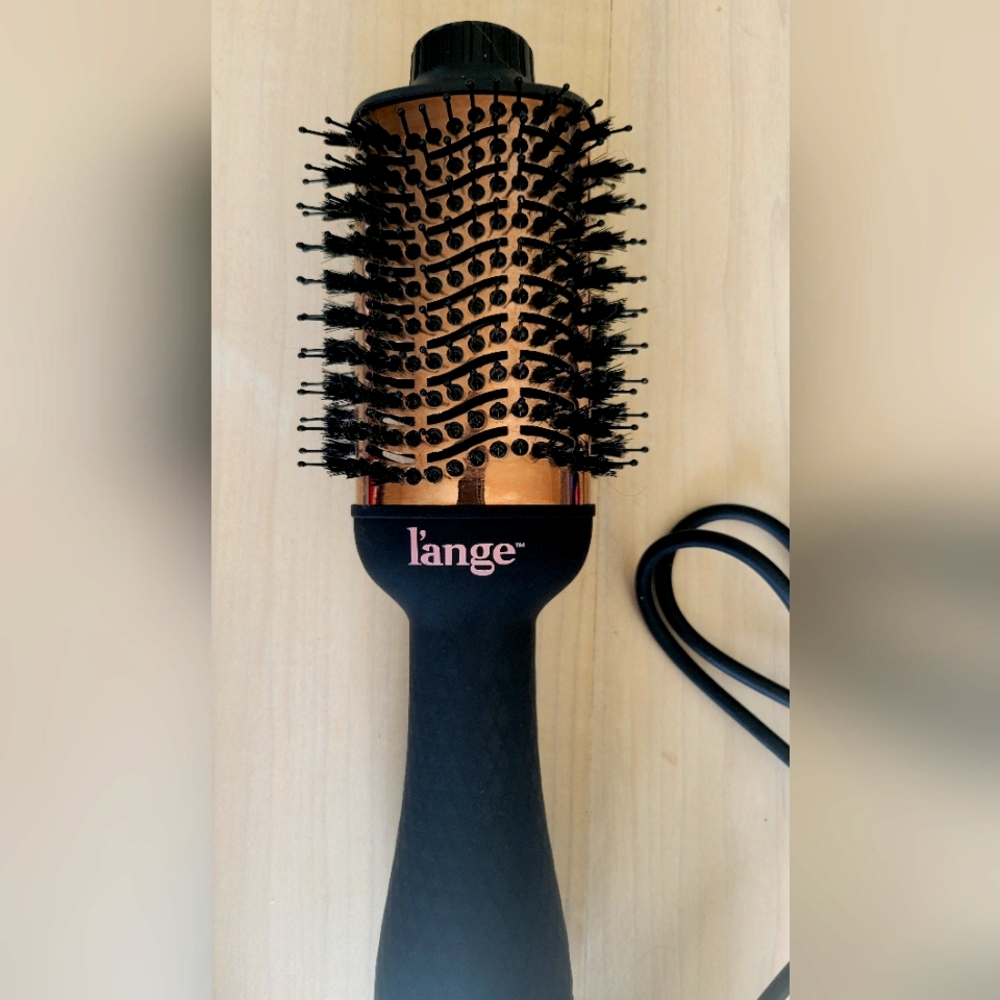 L'angeLe Volume 2-in-1 Volumizing Brush Dryer
